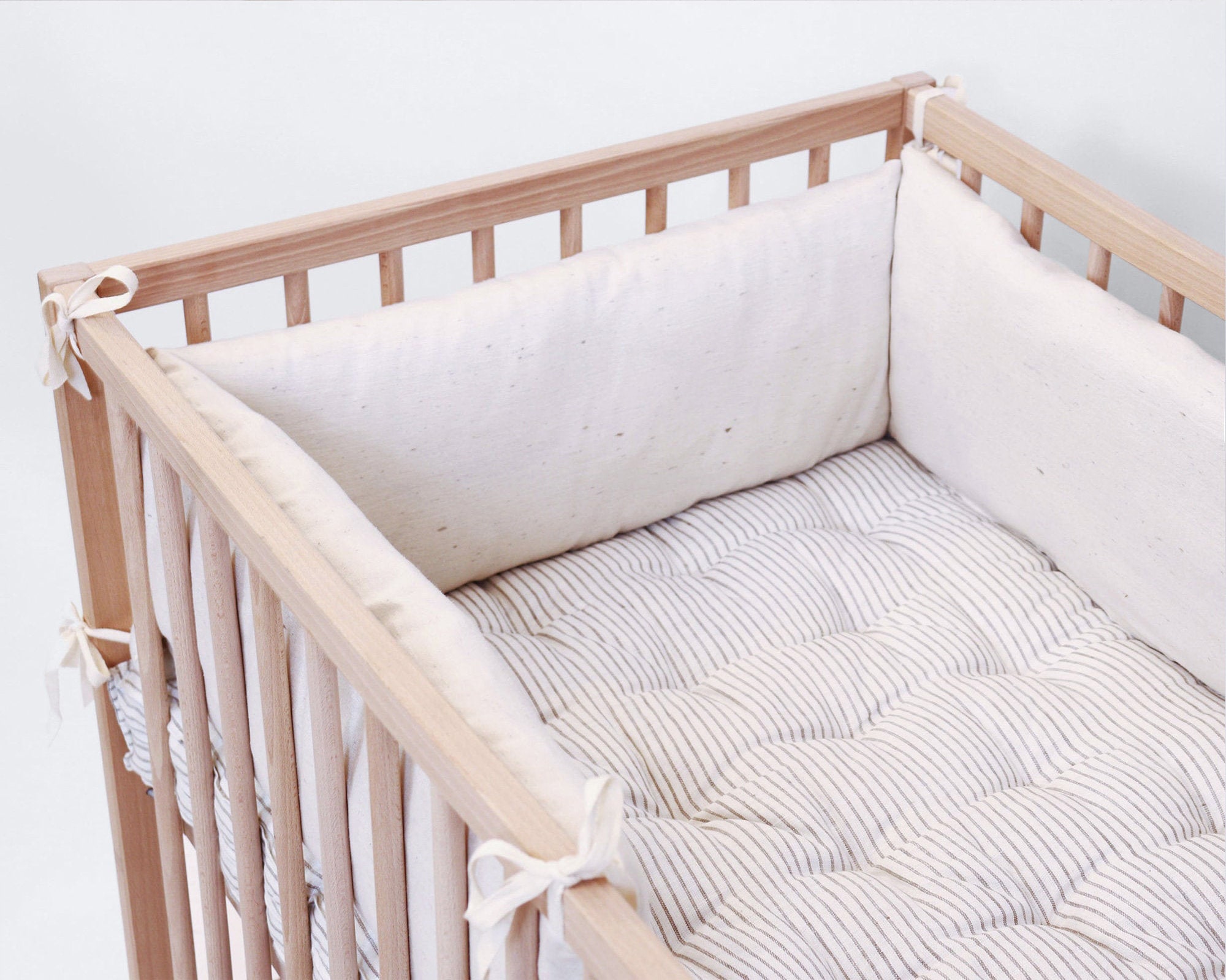 baby trend bedside crib with mattress